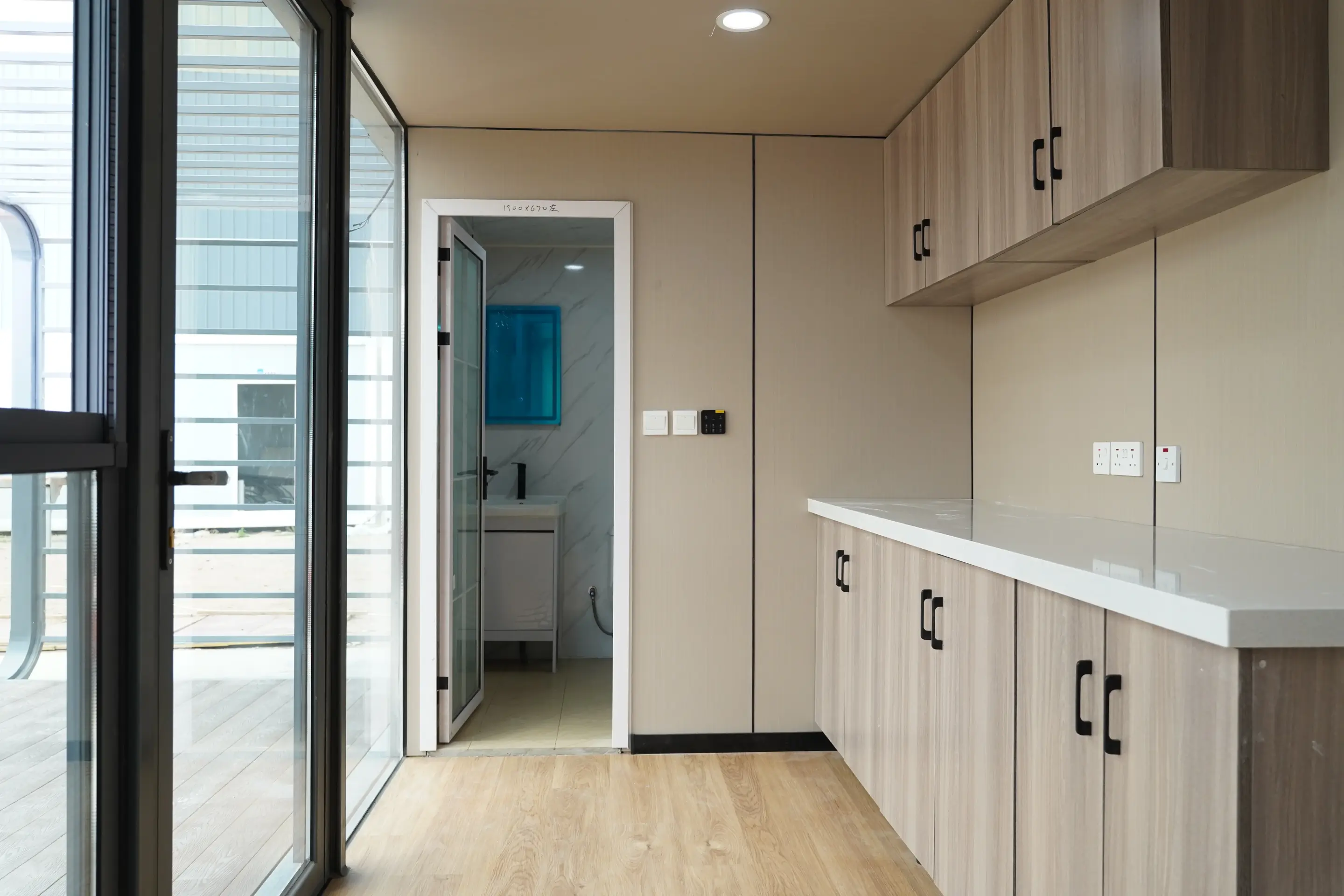 Apple Cabin 41