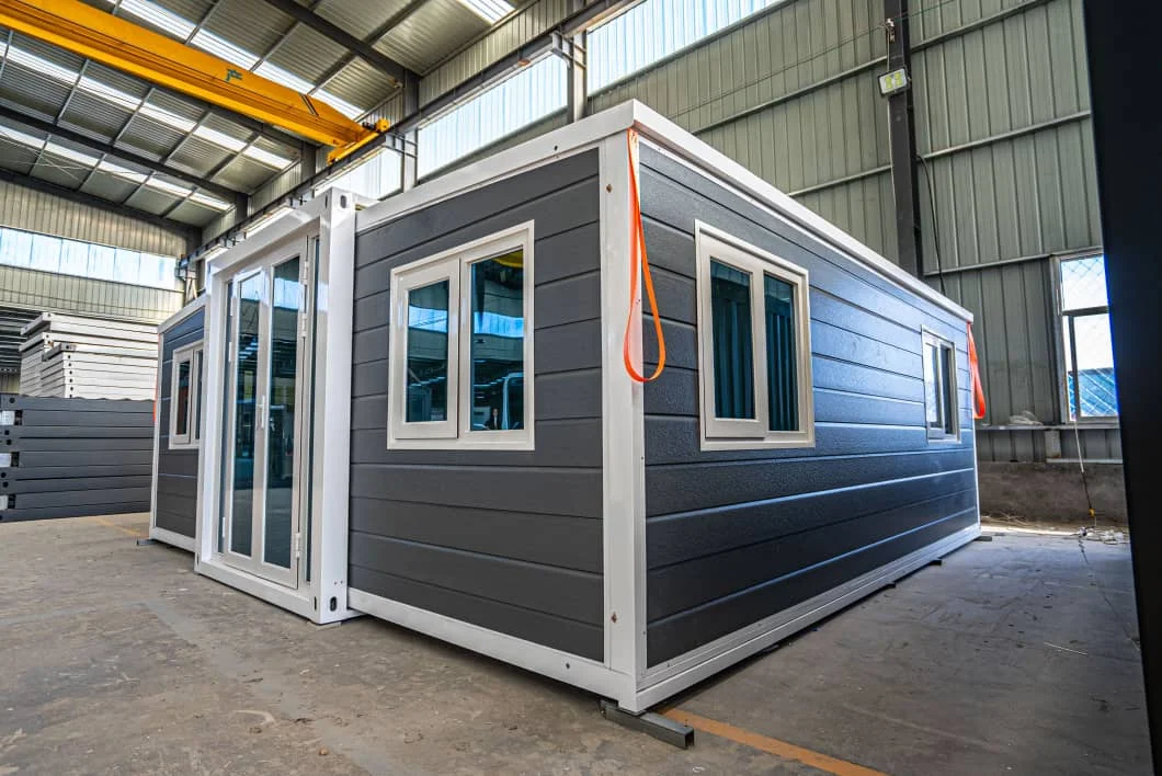 Expandable Container House 21