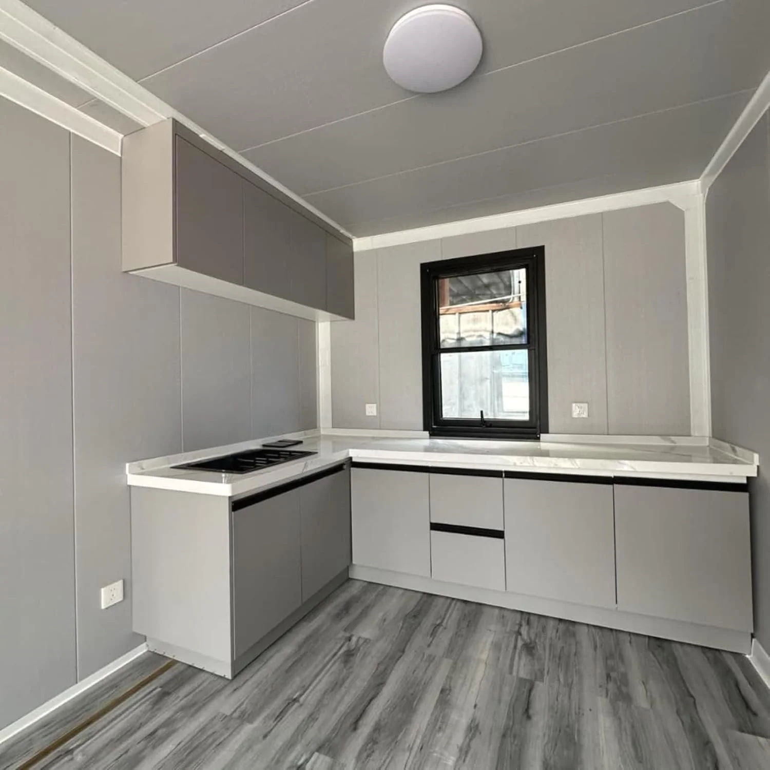 Expandable Container House 23