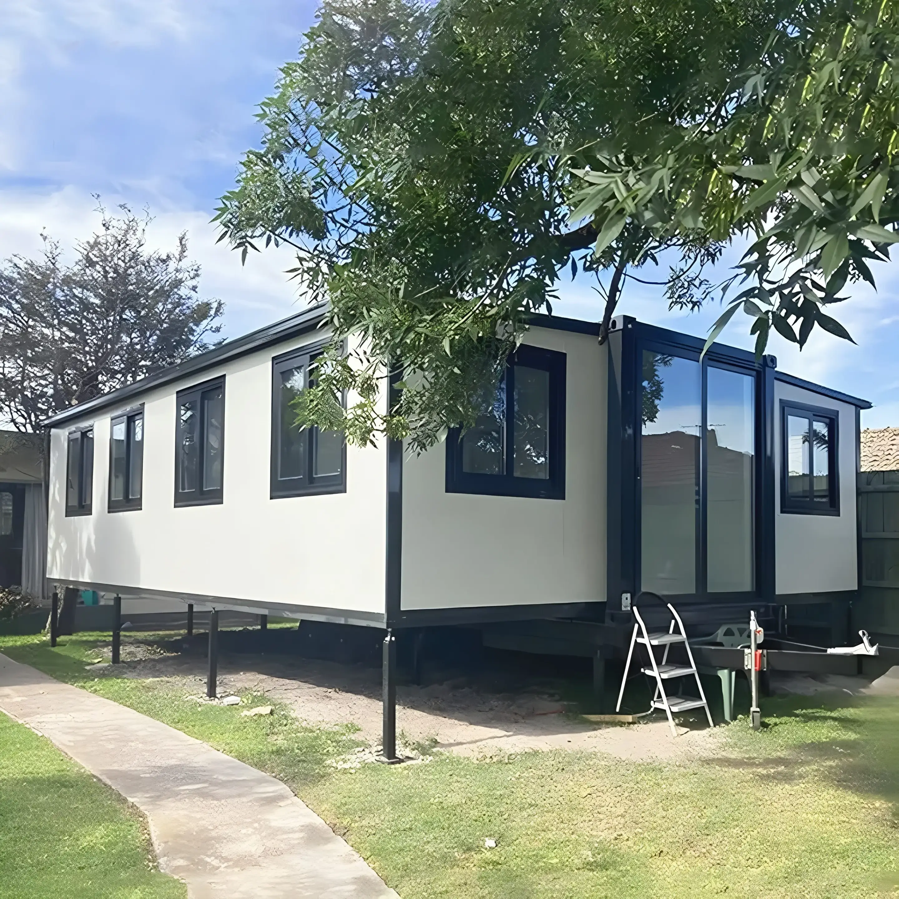 Expandable Container House 26