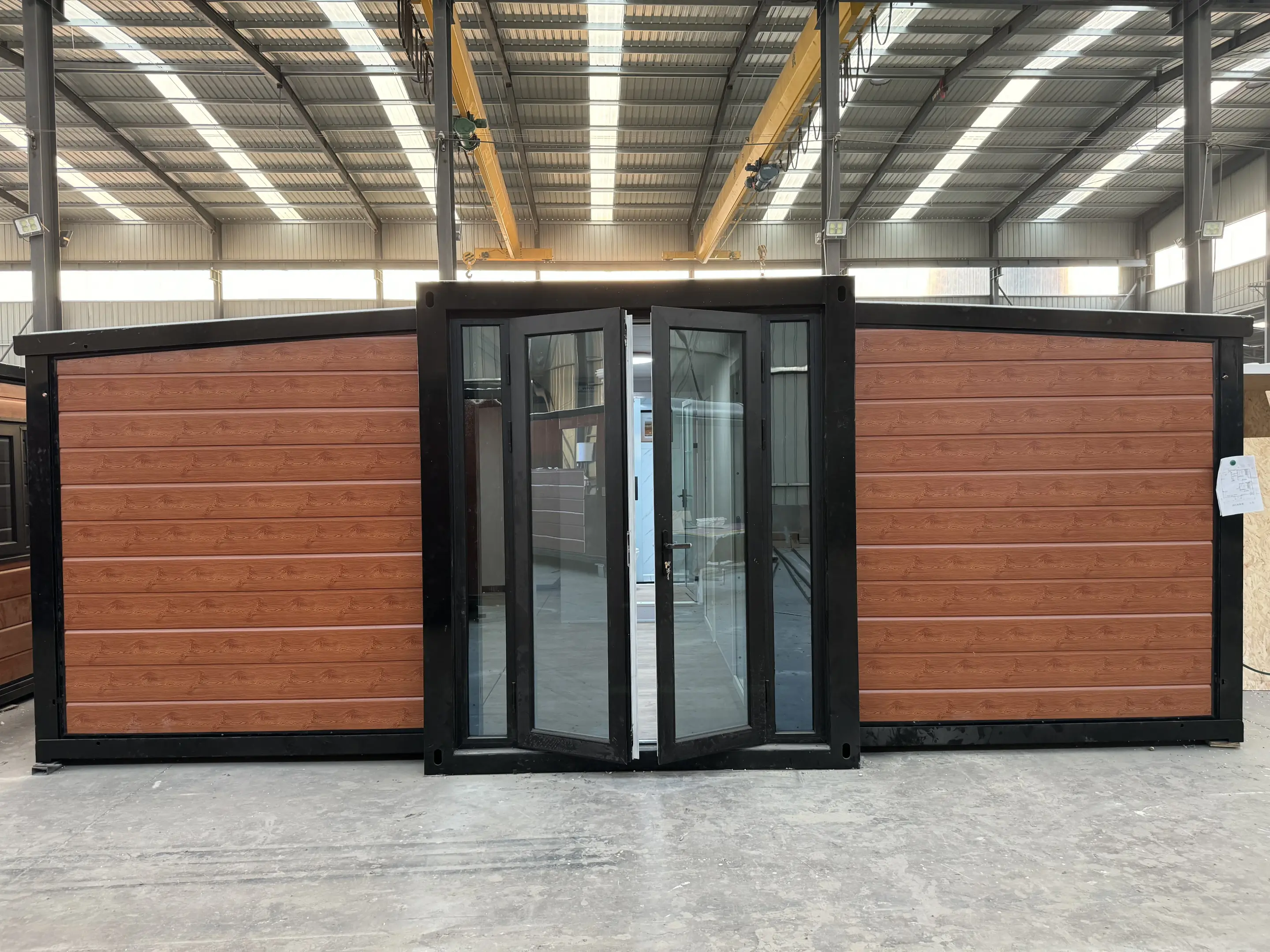Expandable Container House 28