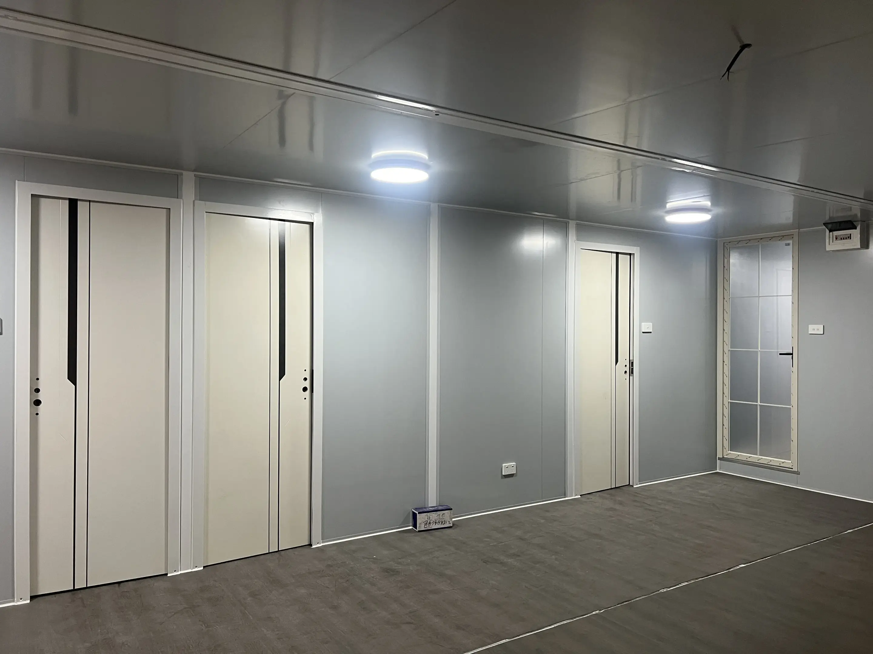Expandable Container House 33