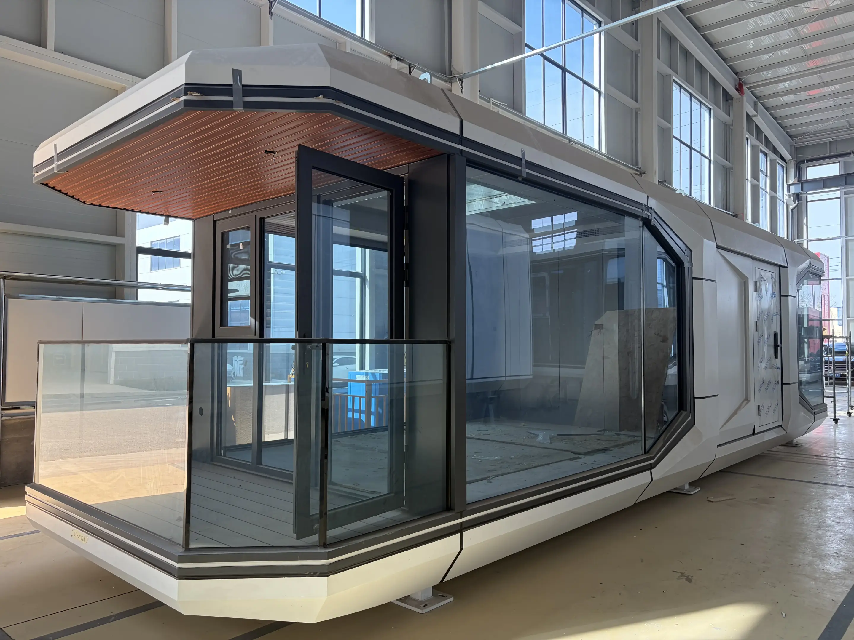 Space Capsule 10
