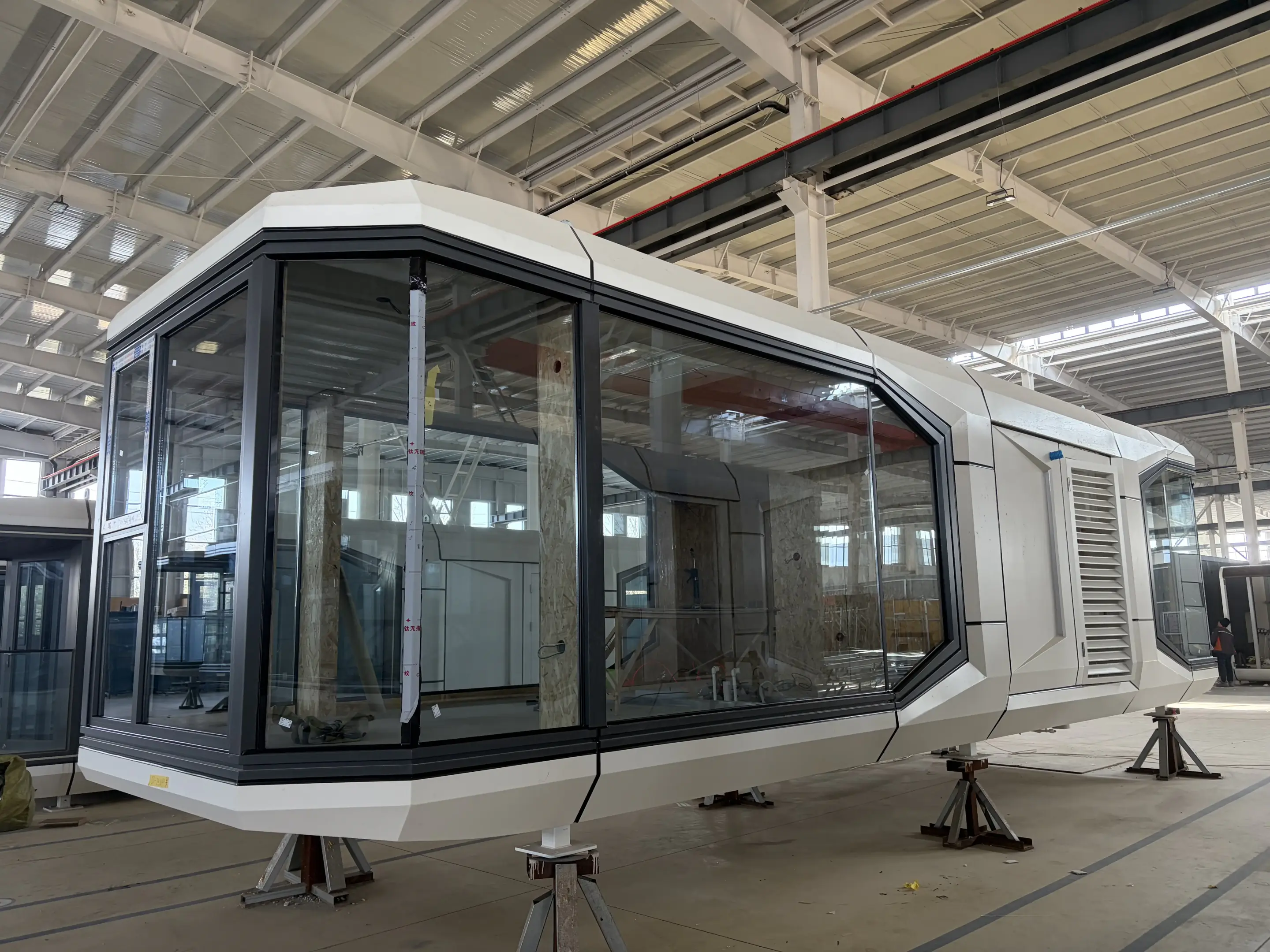 Space Capsule 21