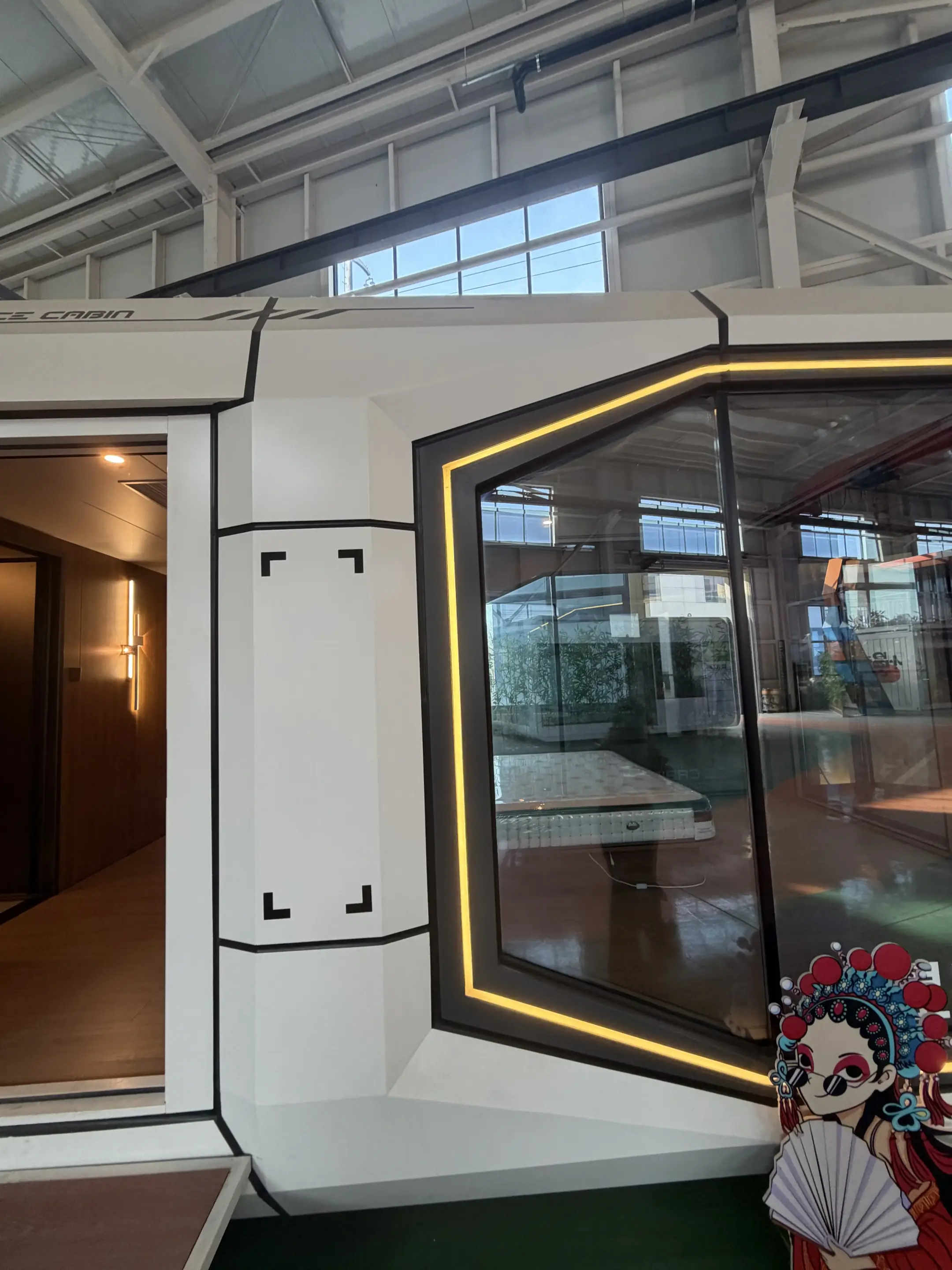 Space Capsule 86